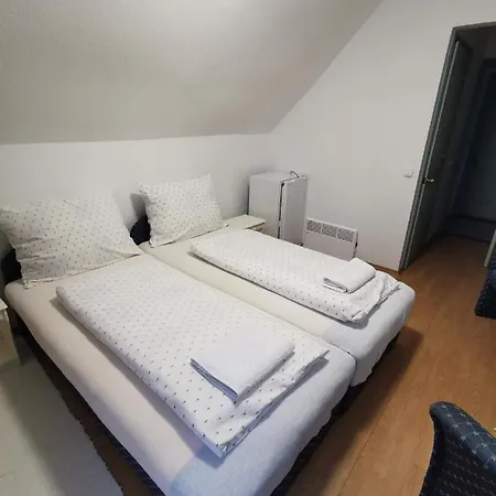 Gasthuis Gabi Maganszallashely Zalasarszeg